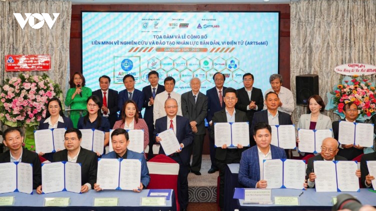 HCM City launches semiconductor alliance to seize a trillion-dollar opportunities